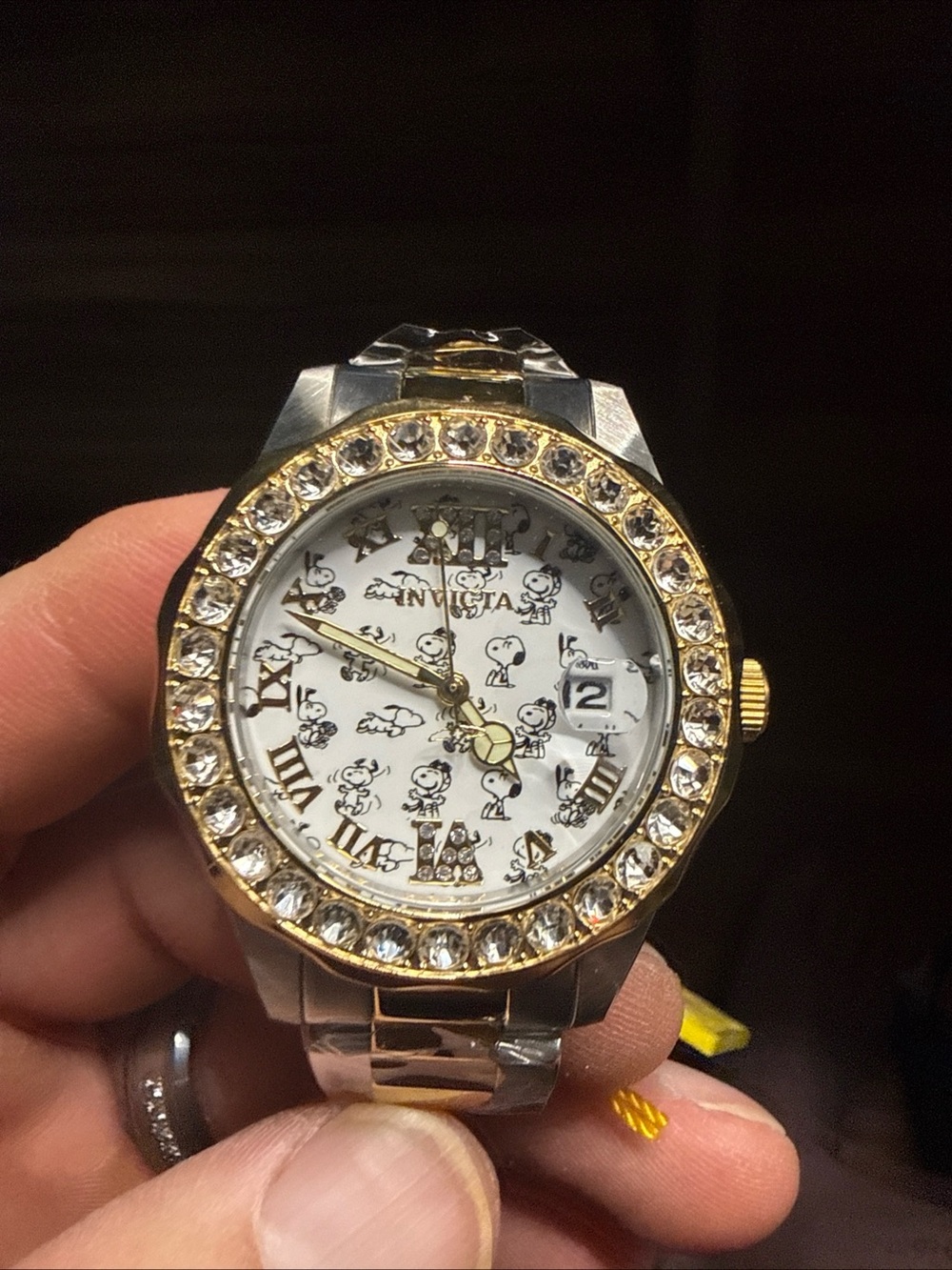 Invicta Character Collection Snoopy Lady watch (model 24817). 118/3000
